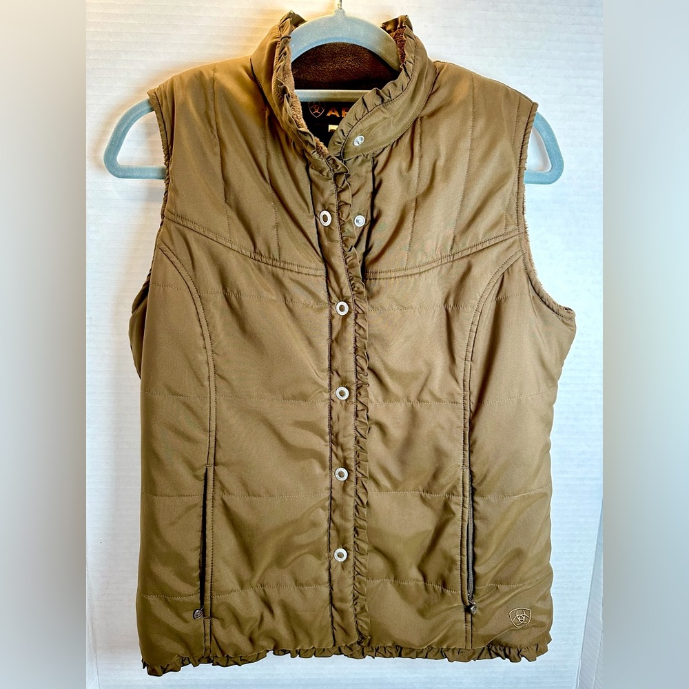 Ariat Vest Women's SZ Small Medium zip pockets Lined puffer Beige Brown Ruffled